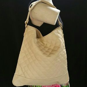 EXPRESS Quilted Shoulder bag